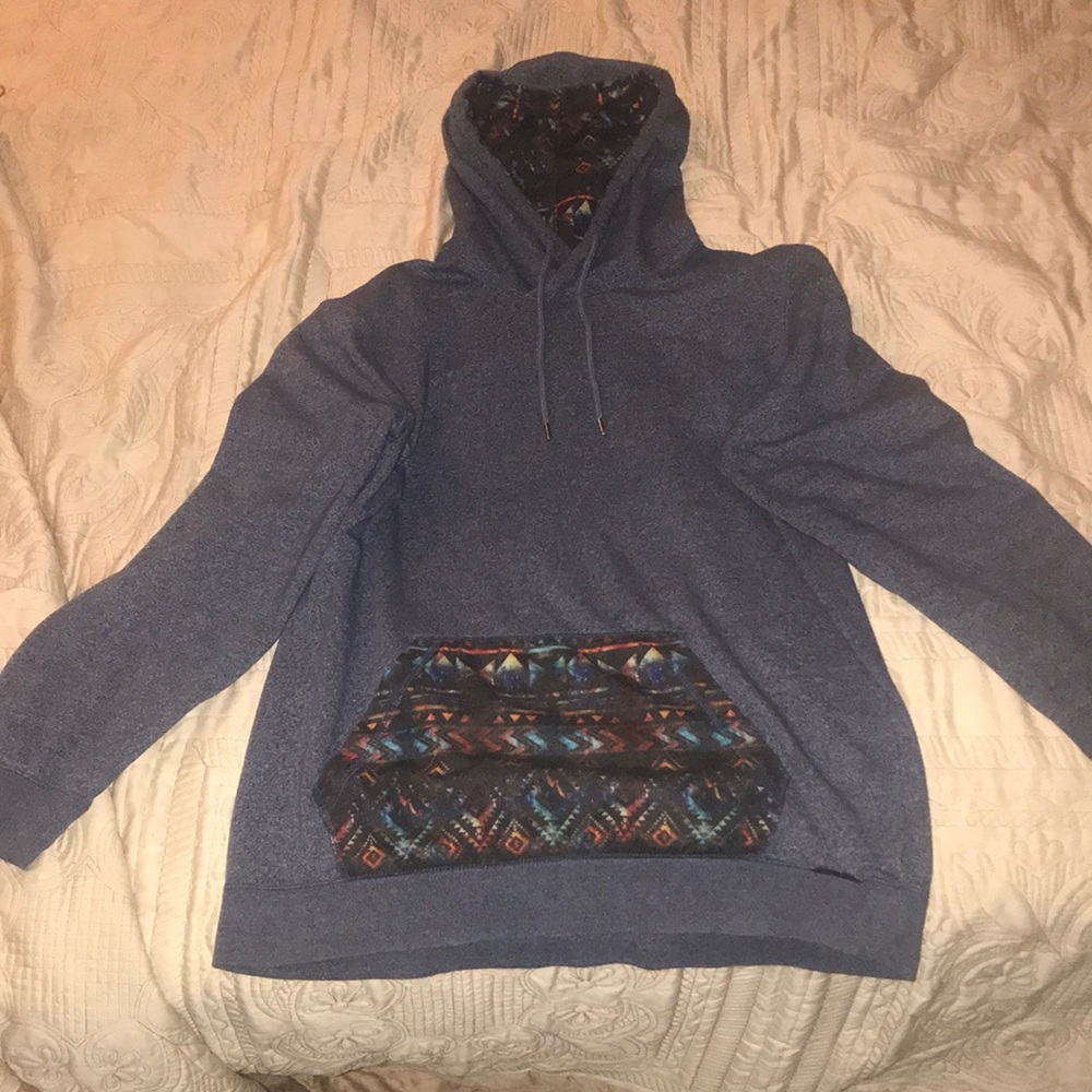 ON THE BYAS | PACSUN | Hoodie 🌪